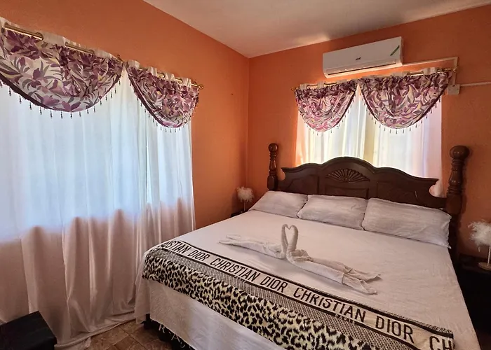 Mammee Bay Hideaway Apartamento Ocho Ríos